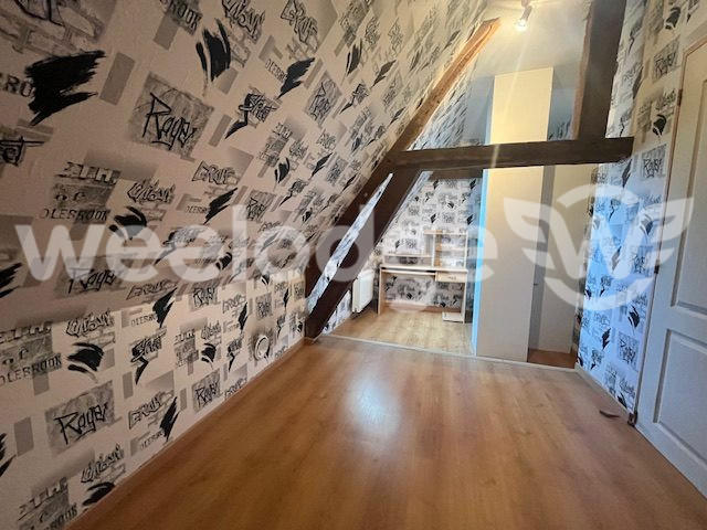 Maison - 142 m² - 7 pièces