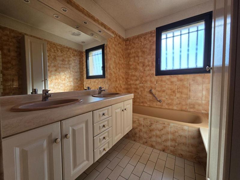 Maison - 84 m² - 4 pièces