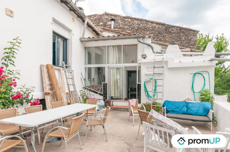 Maison - 146 m² - 6 pièces