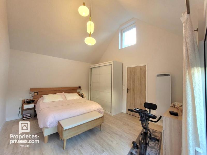 Maison - 172 m² - 7 pièces