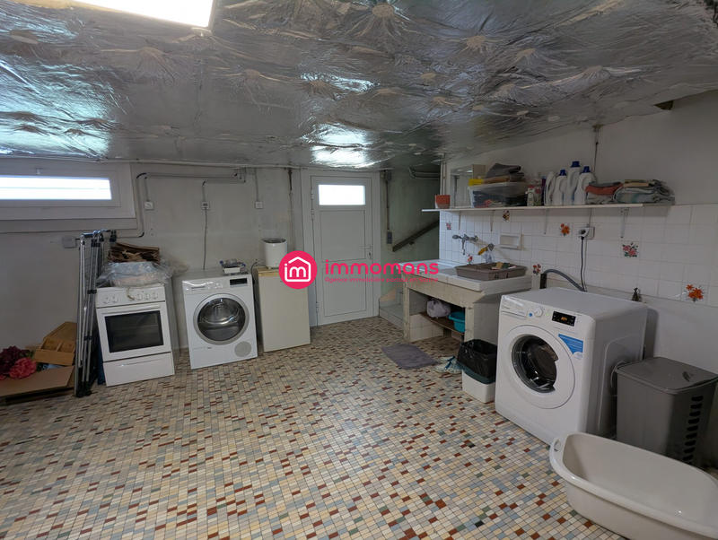 Maison - 93 m² - 4 pièces