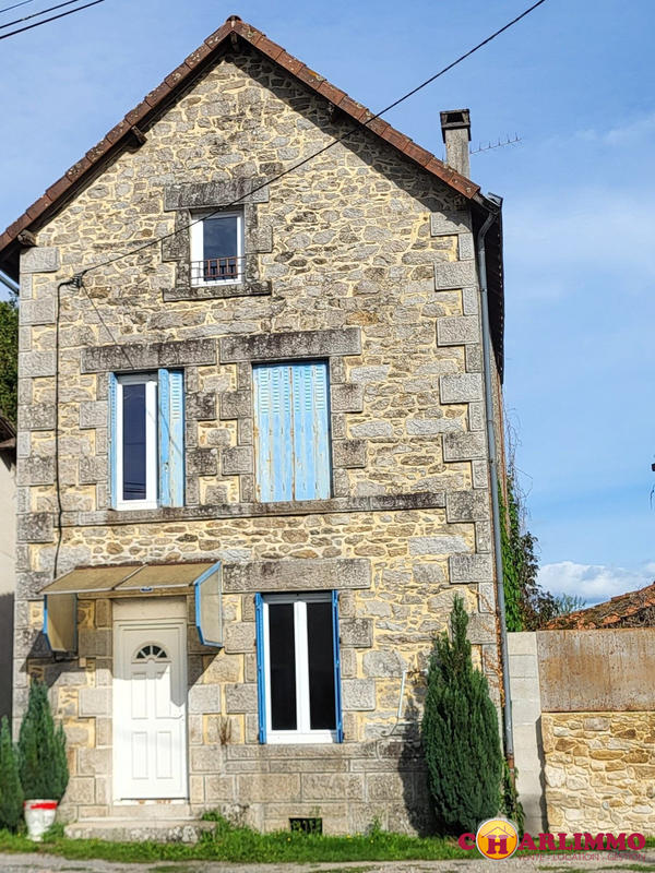 Maison traditionnelle - 120 m² - 6 pièces