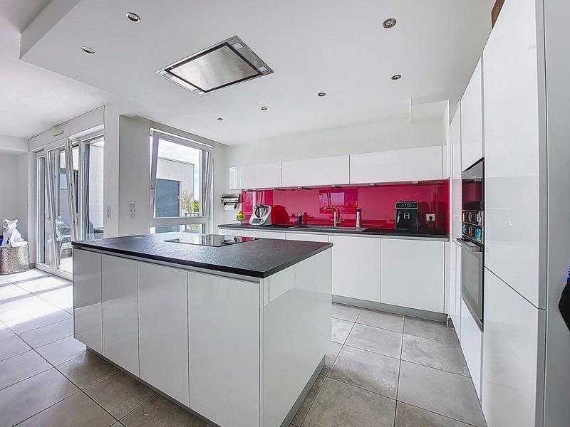 Appartement - 109 m² - 4 pièces