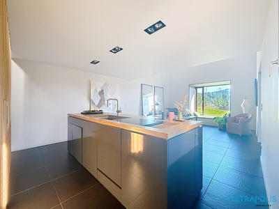 Maison - 200 m² - 5 pièces