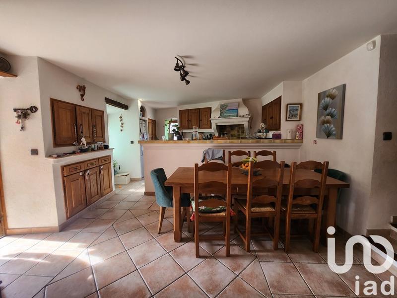 Maison - 97 m² - 5 pièces