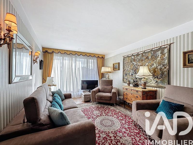 Appartement - 89 m² - 5 pièces