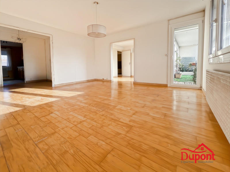 Appartement - 93 m² - 5 pièces