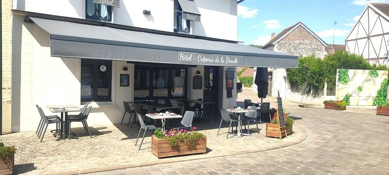 Maison ancienne - 310 m² - 11 pièces