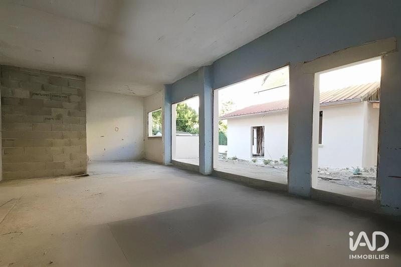 Local commercial - 186 m²