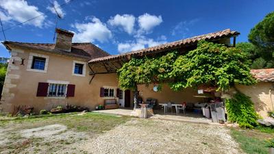 Maison - 175 m² - 8 pièces