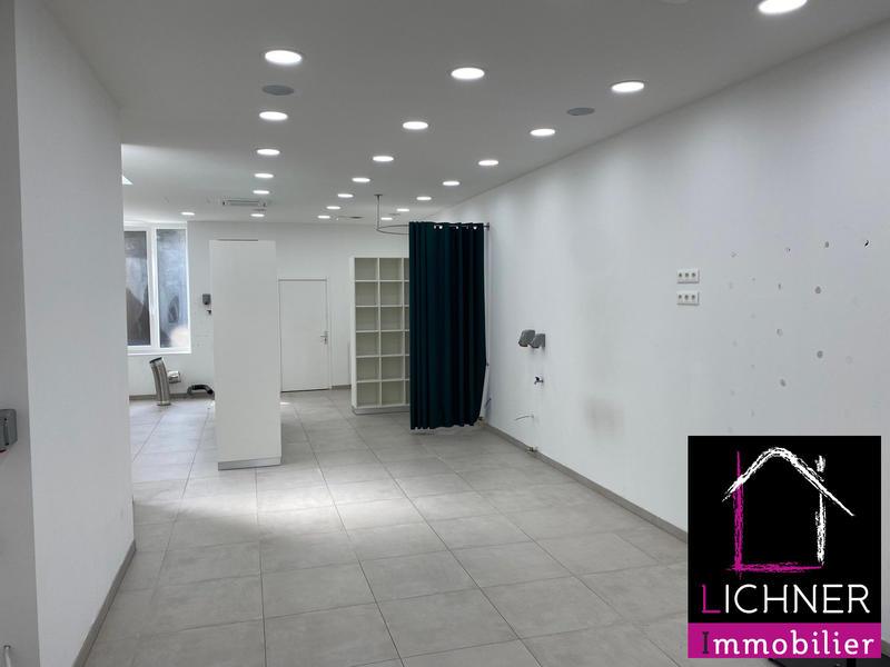 Local commercial - 109 m²