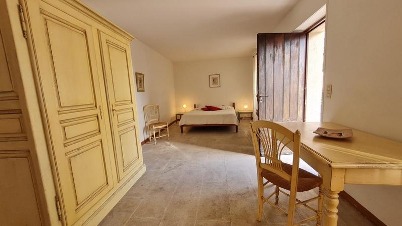 Maison - 217 m² - 6 pièces