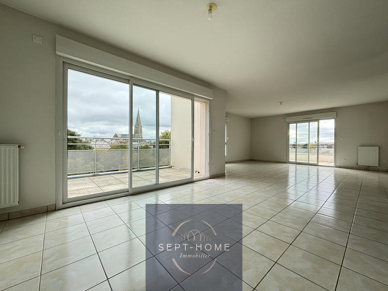 Appartement - 99 m² - 4 pièces