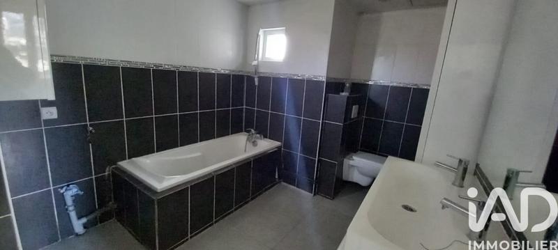 Maison - 74 m² - 3 pièces