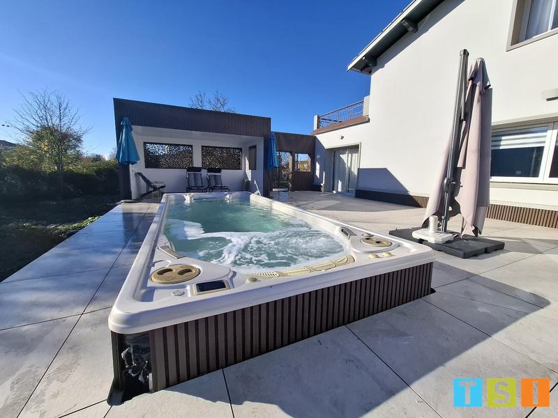 Maison - 263 m² - 8 pièces