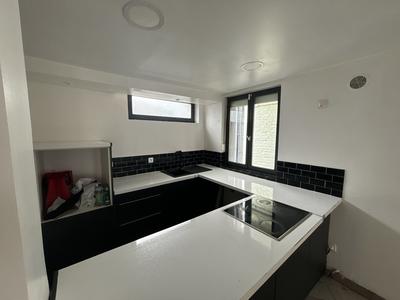 Maison - 65 m² - 3 pièces