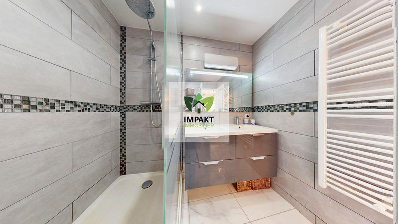 Appartement - 64 m² - 3 pièces