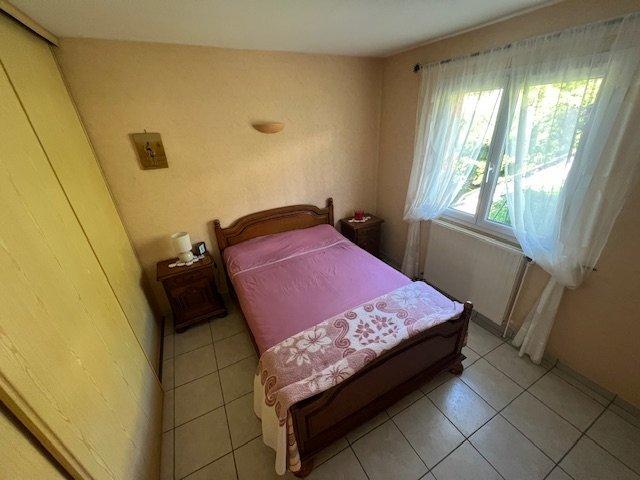 Maison - 92 m² - 5 pièces