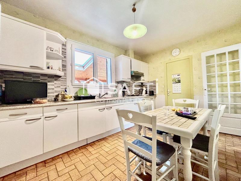 Maison - 135 m² - 6 pièces