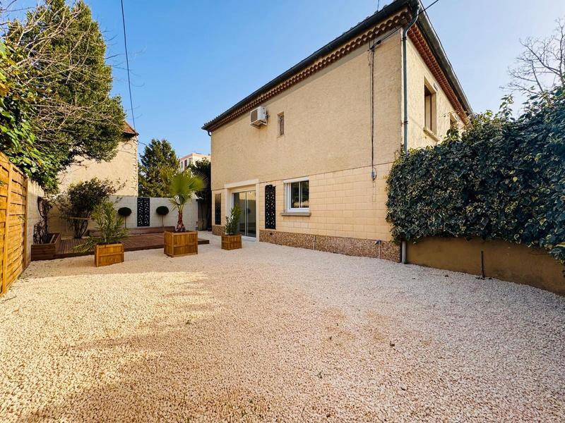 Maison - 137 m² - 5 pièces