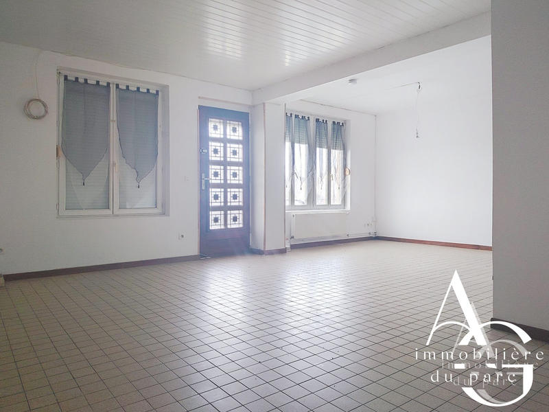 Maison traditionnelle - 113 m² - 6 pièces