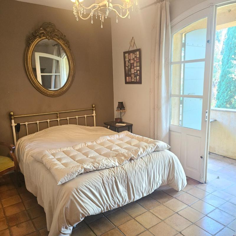 Villa - 165 m² - 6 pièces