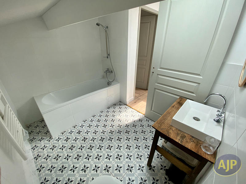 Maison - 126 m² - 6 pièces