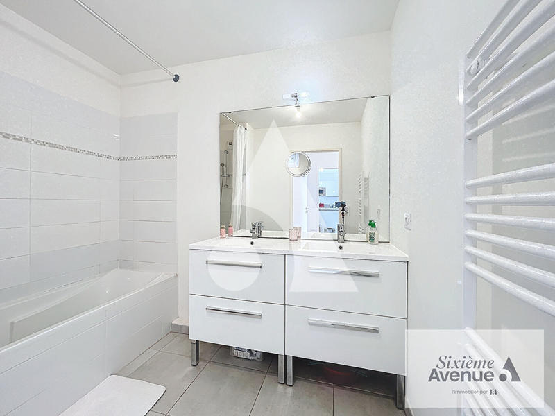 Appartement - 59 m² - 3 pièces