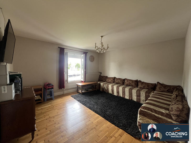 Maison - 137 m² - 6 pièces