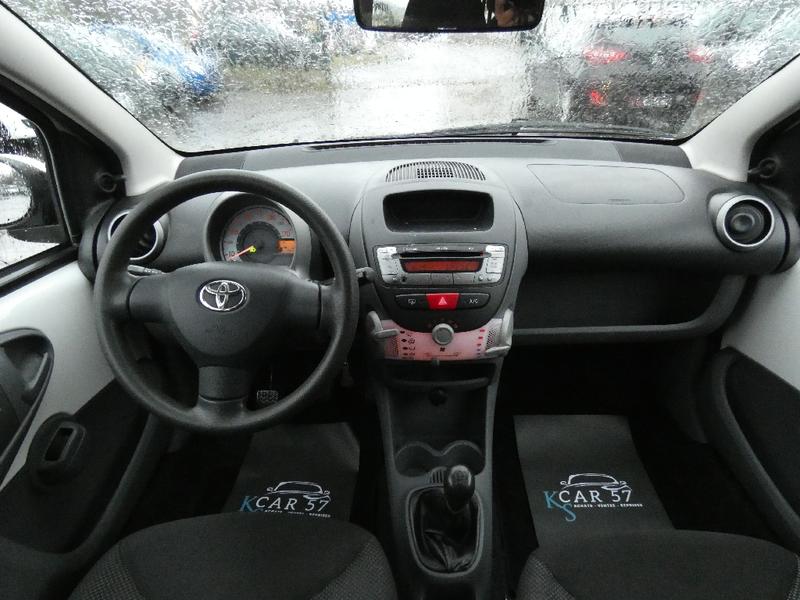 Toyota Aygo 1.0 VVTi 70cv Blue
