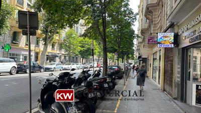 Fonds de commerce - 110 m²