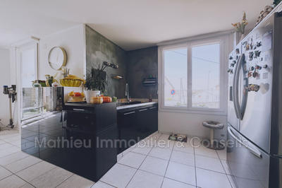 Maison - 188 m² - 6 pièces