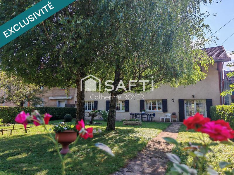 Maison - 202 m² - 8 pièces