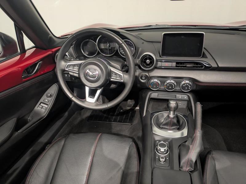 Mazda Mx-5 Skyactiv-G 131 Ch Sport Line Gps Bose Sieges Chauffants