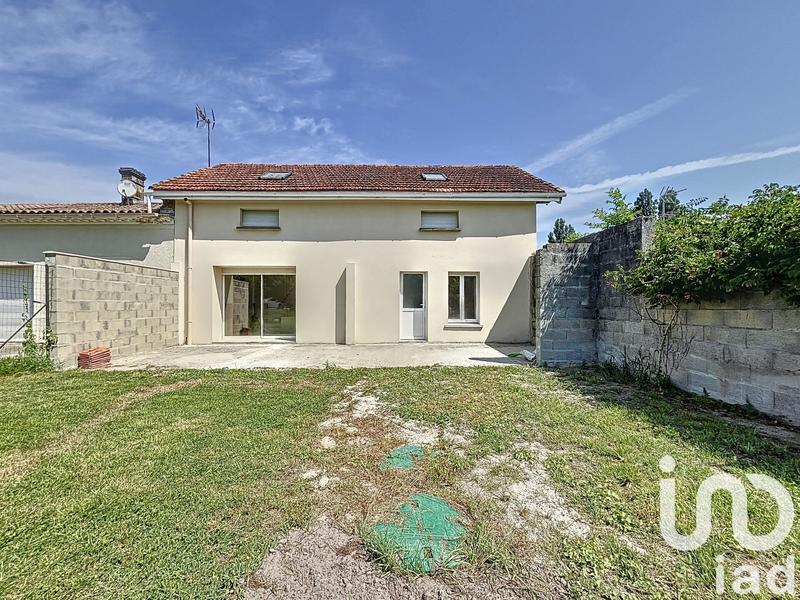 Maison - 104 m² - 4 pièces