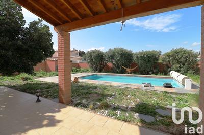 Maison - 99 m² - 5 pièces