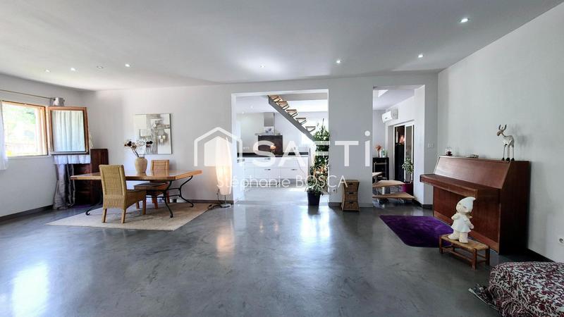 Maison - 135 m² - 5 pièces