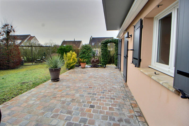 Maison - 134 m² - 6 pièces