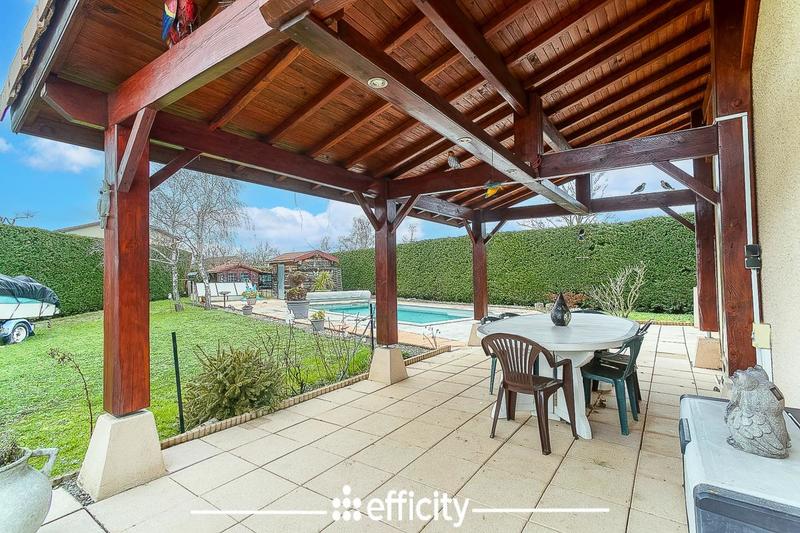Villa - 158 m² - 7 pièces