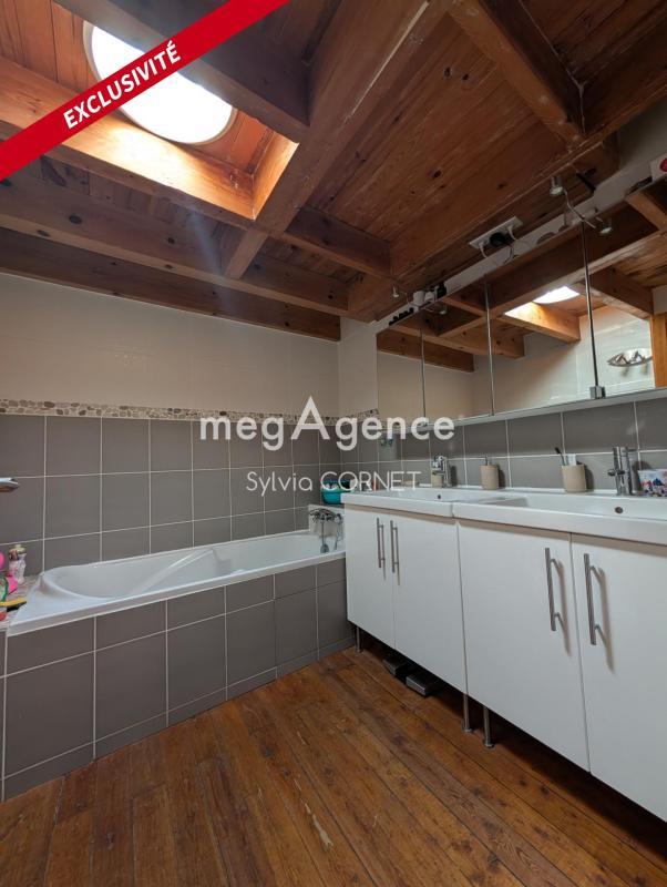 Maison de village - 120 m² - 4 pièces