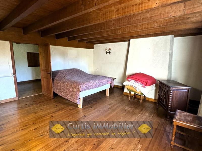 Maison - 80 m² - 5 pièces