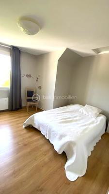 Maison - 115 m² - 6 pièces