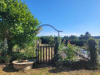 Maison traditionnelle - 96 m² - 5 pièces