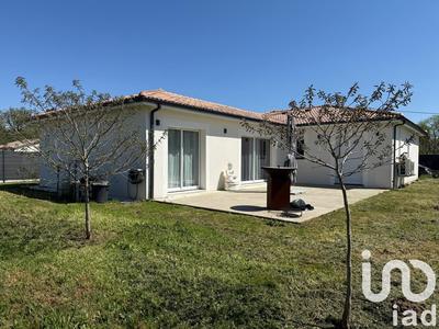 Maison - 127 m² - 5 pièces