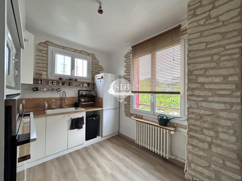 Maison - 96 m² - 4 pièces