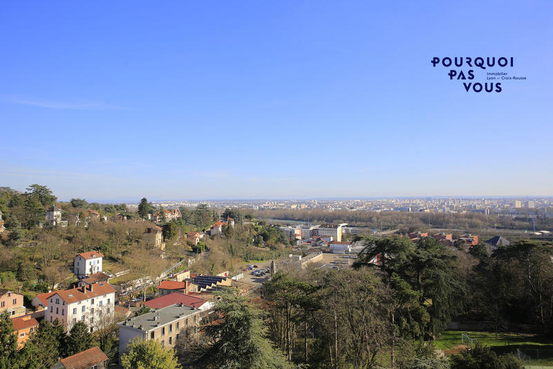 Appartement - 162 m² - 6 pièces