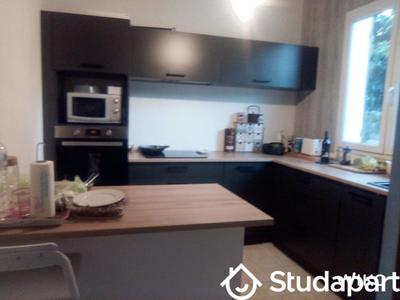 Chambre - 12 m² - 1 pièce