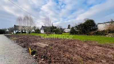 Terrain constructible - 1 000 m²