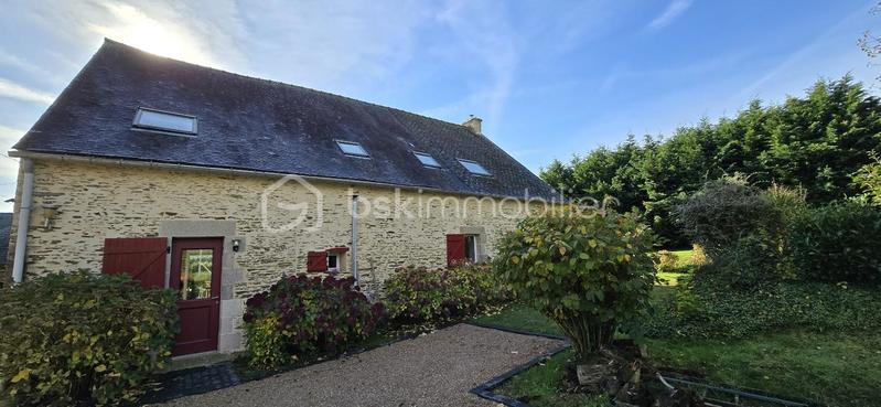 Longère - 215 m² - 6 pièces