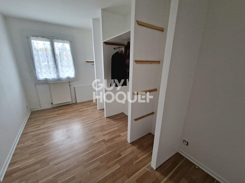 Maison - 92 m² - 6 pièces